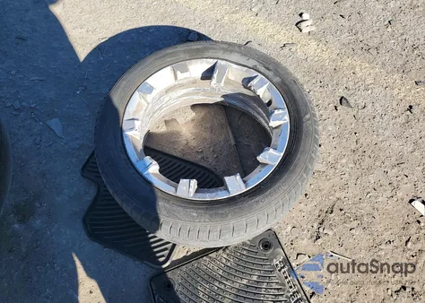 2018 Volkswagen Beetle S z USA, uszkodzony, nr VIN 3VWFD7AT0JM703559